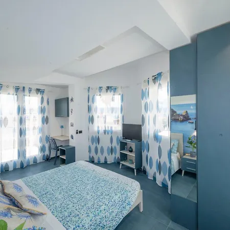 Exclusive Bb Rosa 3*