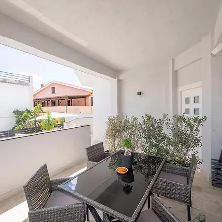 Exclusive Bb Rosa 3* Messina